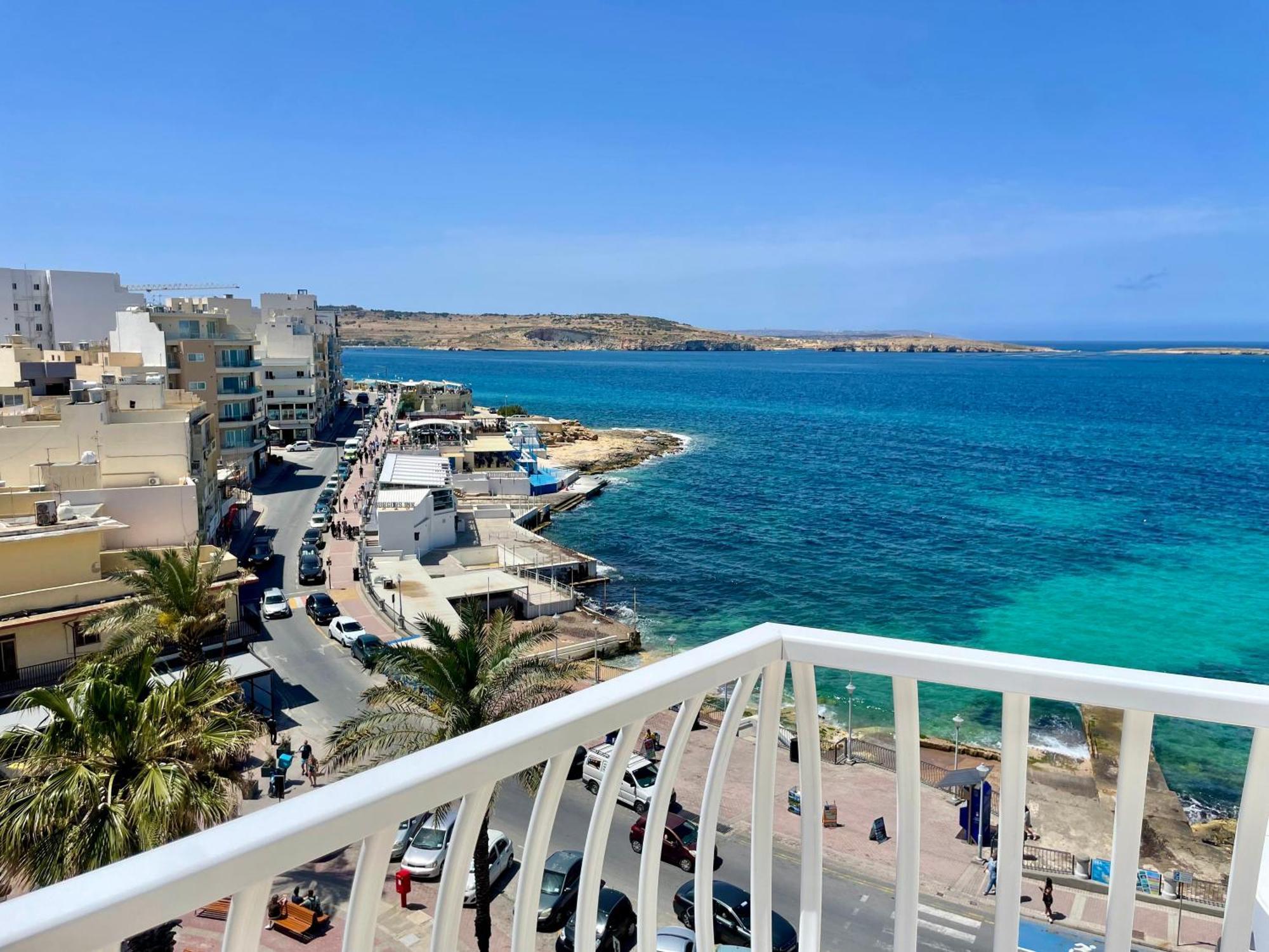 Bugibba Square Seafront Lux Apartments By Holi San Pawl il-Baħar Eksteriør bilde